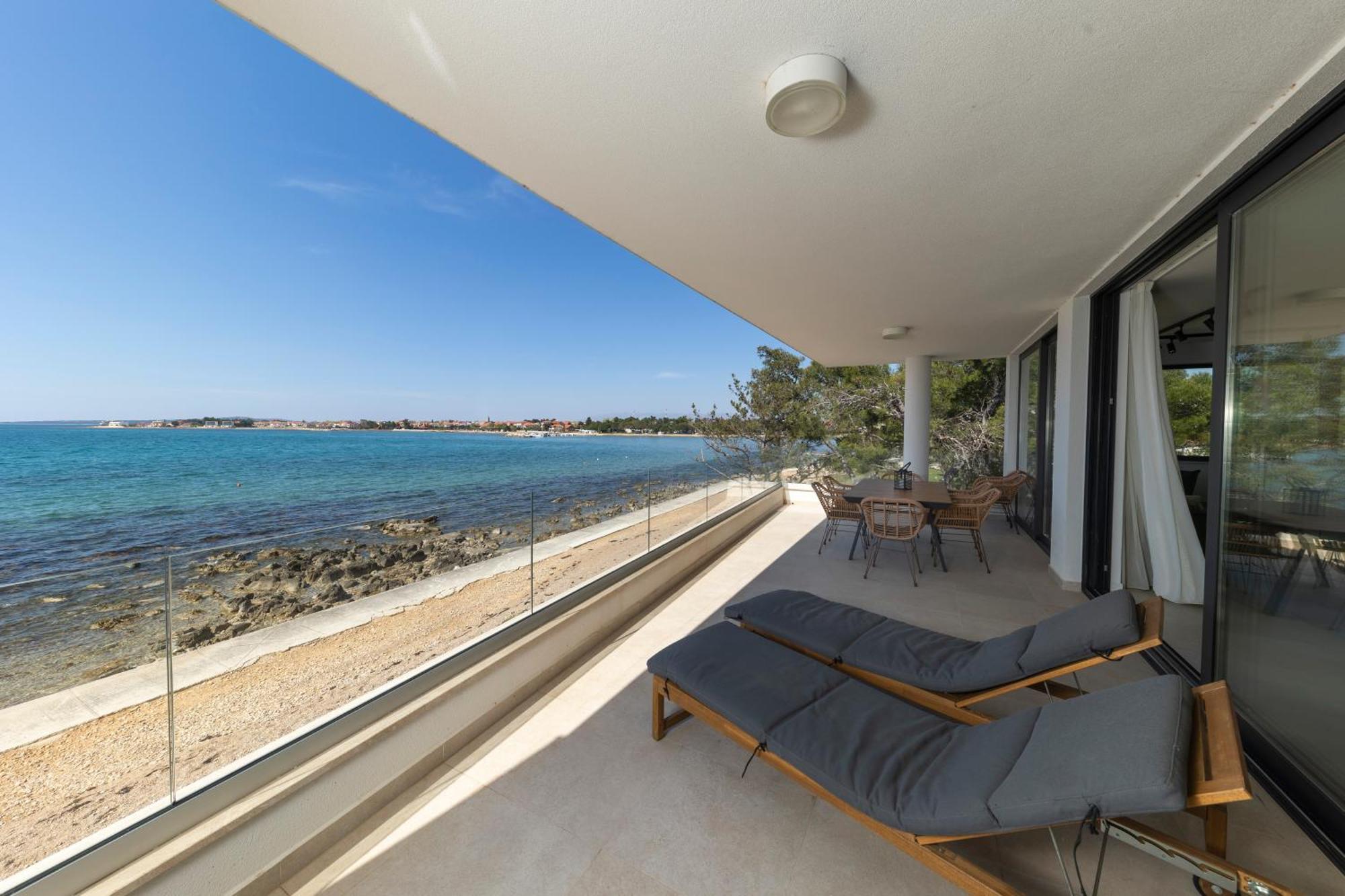Aqua Blue By Belmont Realty Apartment Privlaka  Exterior photo